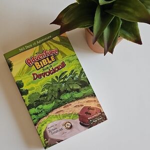NIV Adventure Bible Book of Devotions For Children written by Robin Schmitt NWOT